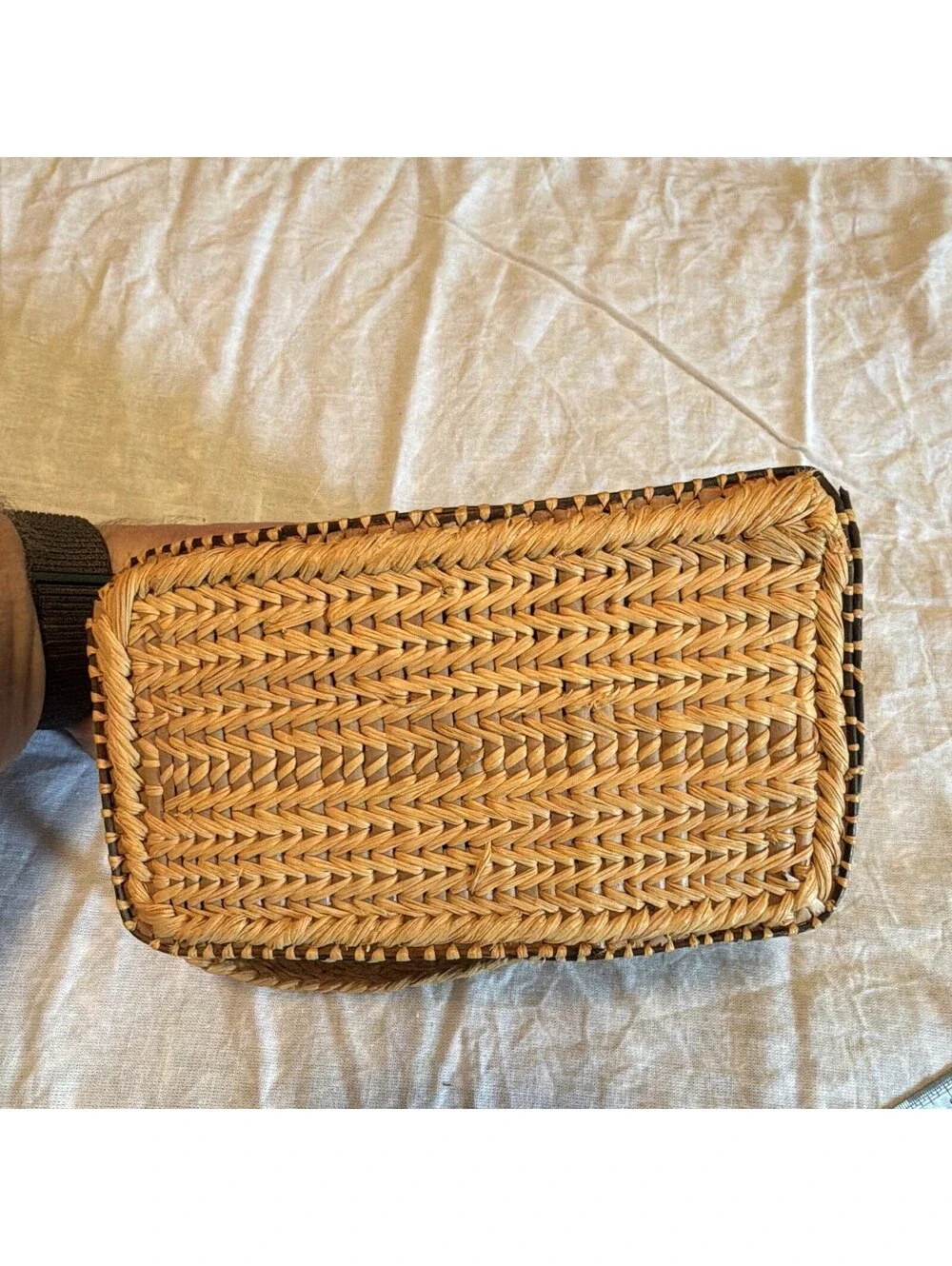 Vintage Handwoven Basket Purse Natural Fiber Geometric Tassel Shoulder Bag